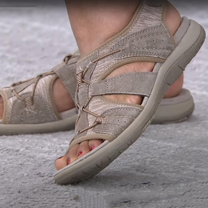 Sandaler med rund öppen tå