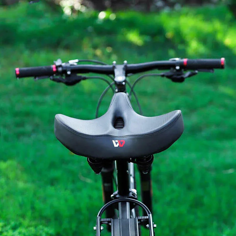 Ergonomisk bred cykelsadel med extra vaddering för bekväm cykling