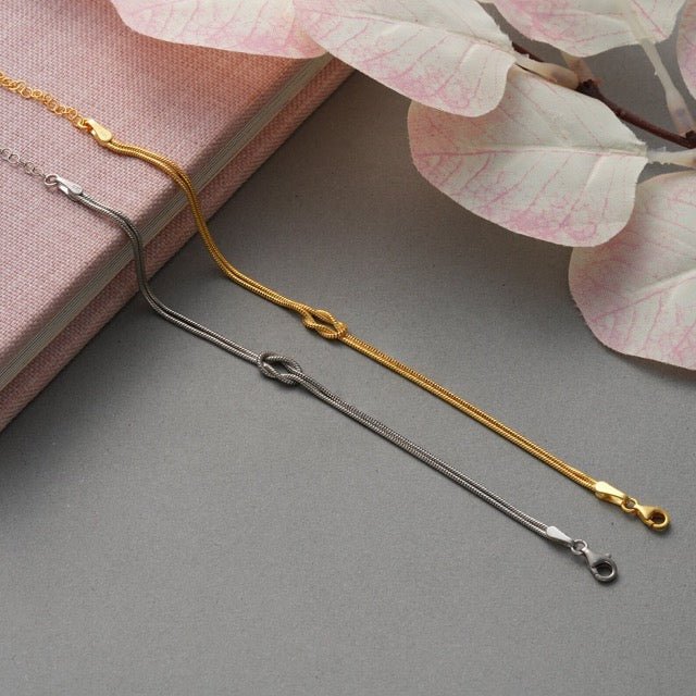 Armband Damer - Elegant Kärleksknop Design | Justerbar