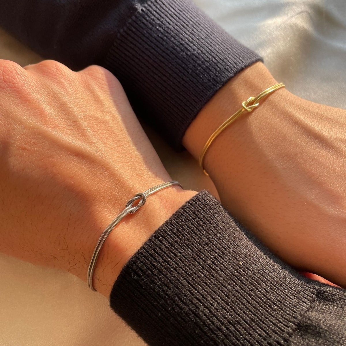 Armband Damer - Elegant Kärleksknop Design | Justerbar